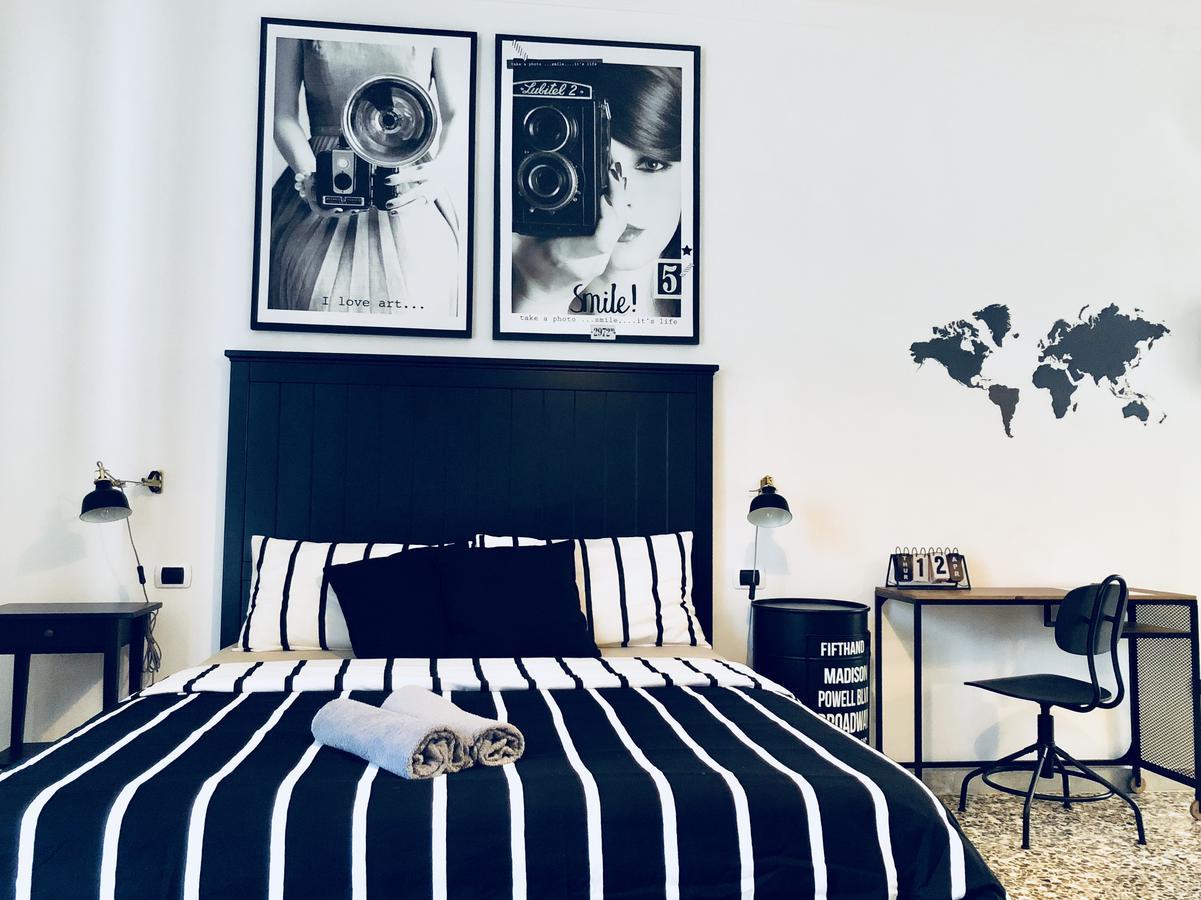 Wanderlust B And B Lecce Dış mekan fotoğraf